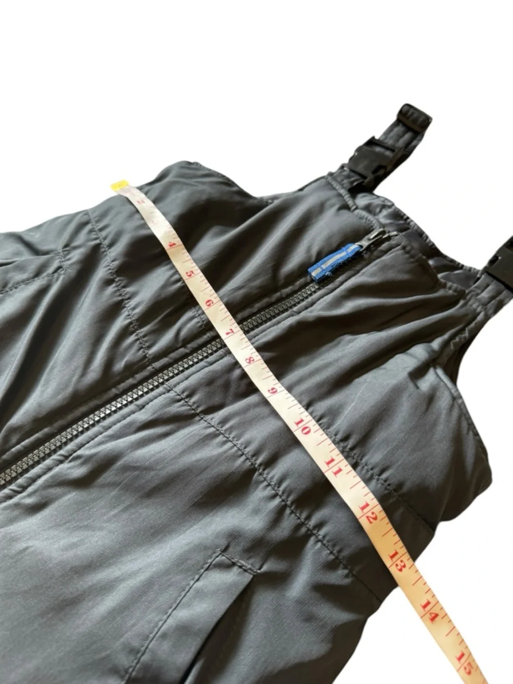 OshKosh B'gosh Kids Snow Bib Black Overalls Snowsuit Winter Ski Size 5/6 Pockets